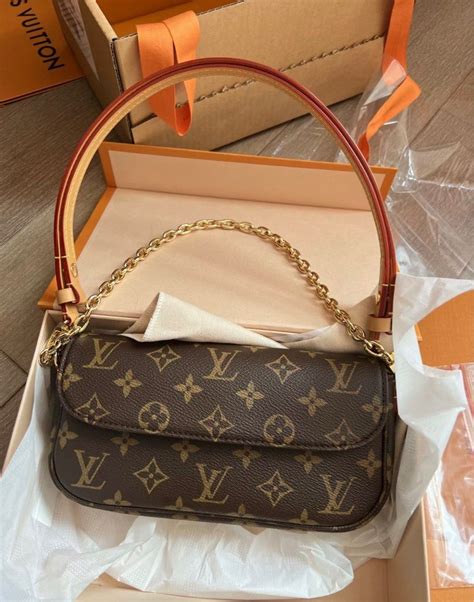 lv ivy bag price.